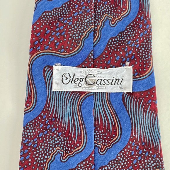 Vintage Oleg Cassini Burgundy & Blue 100% Polyester Microfiber Made in USA Tie - Picture 5 of 6